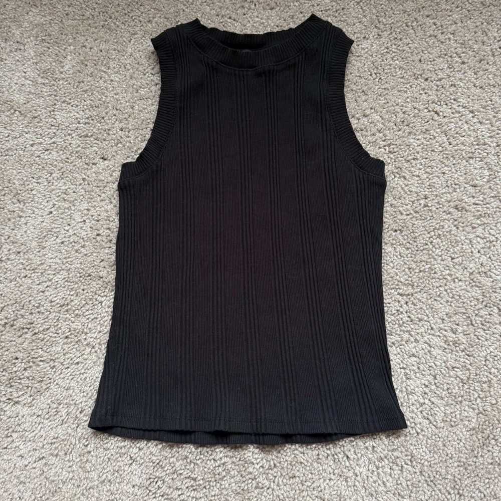 truth by republic black sleeveless top large